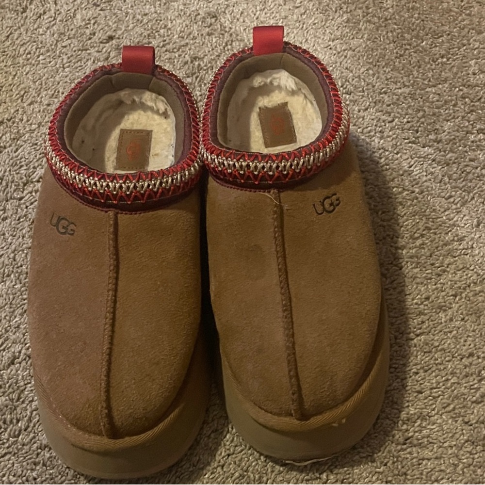 Women’s UGG Tazz II Slippers in Chestnut